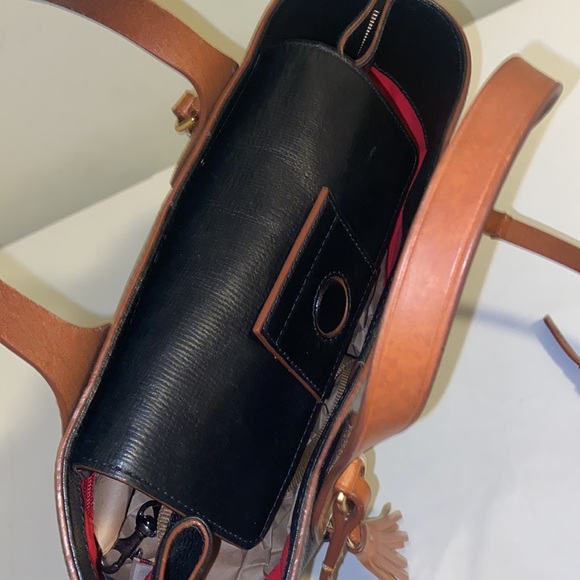Dooney & Bourke double straps bag with wallet